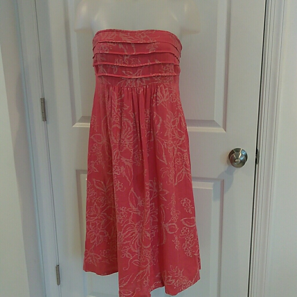 Banana Republic stapless dress